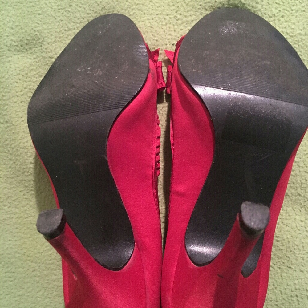 Open toe pumps - Picture 2 of 3
